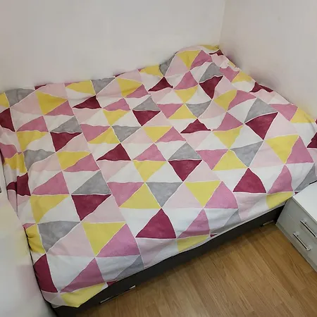 Apartmán Stan Na Dan Prnjavor, Gajba U Centru Prnjavor